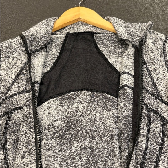 Lululemon Athletica Black and White Sports Jacket - Picture 5 of 5